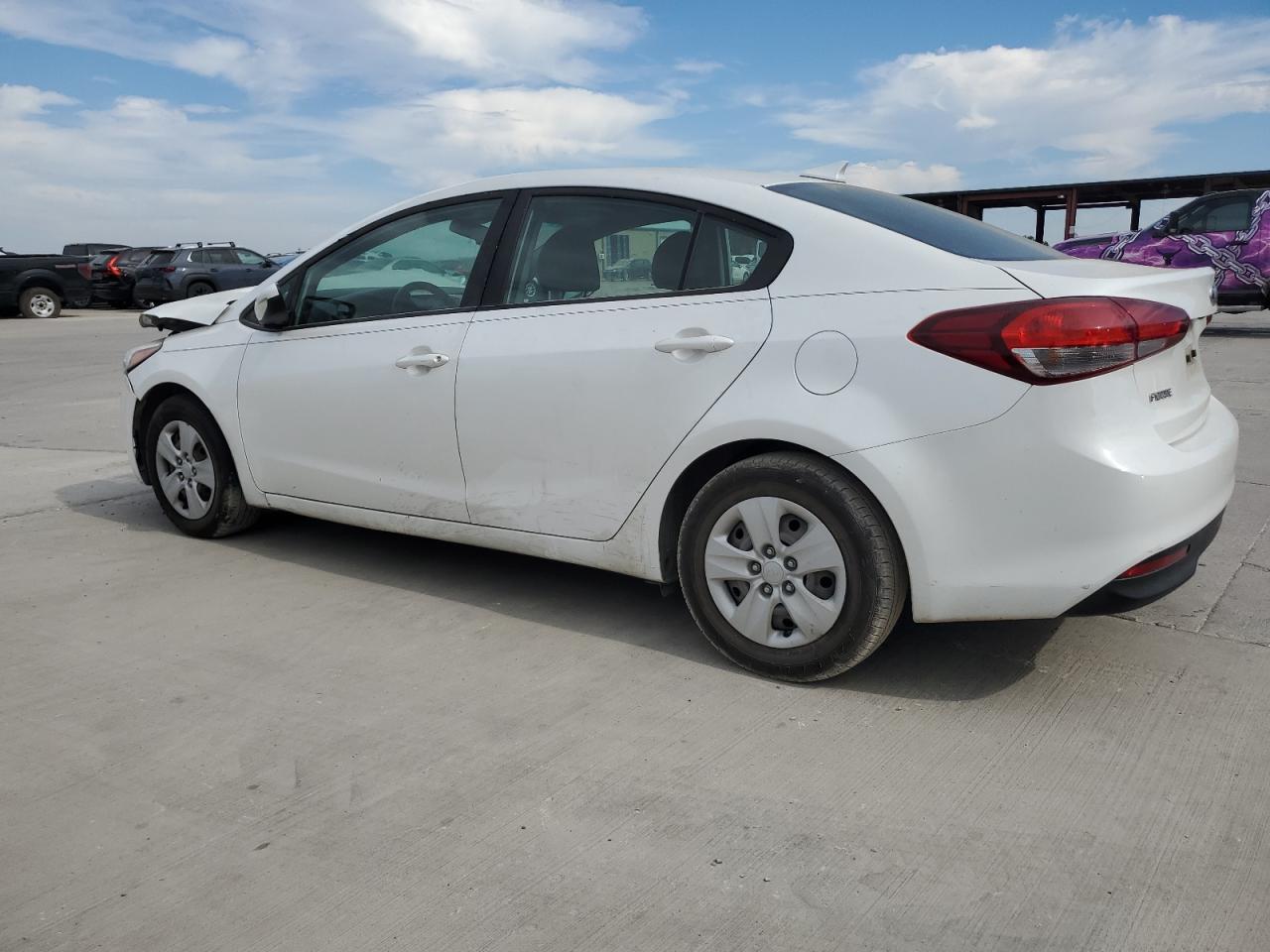 2018 KIA FORTE LX photo 4