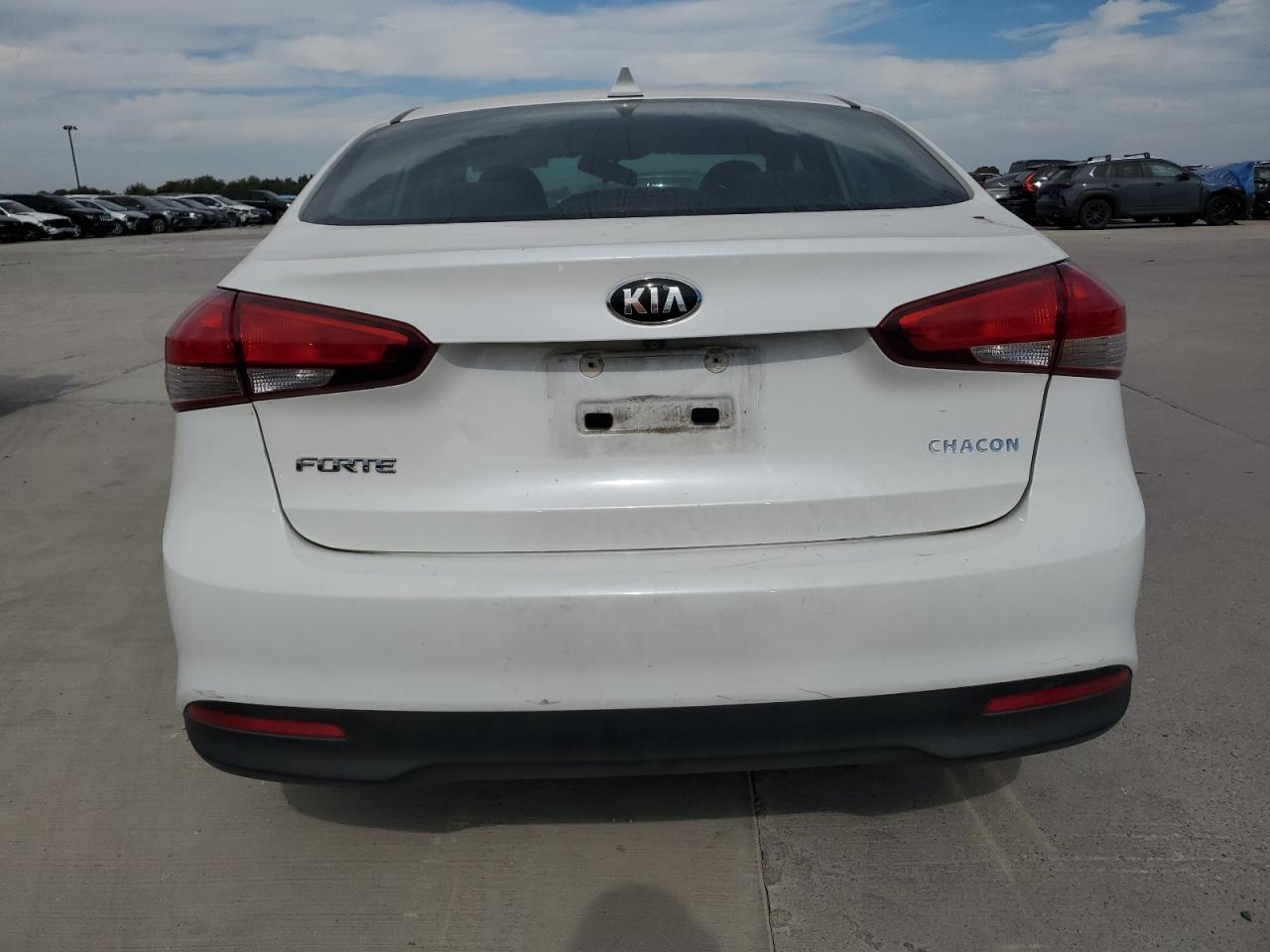 2018 KIA FORTE LX photo 16