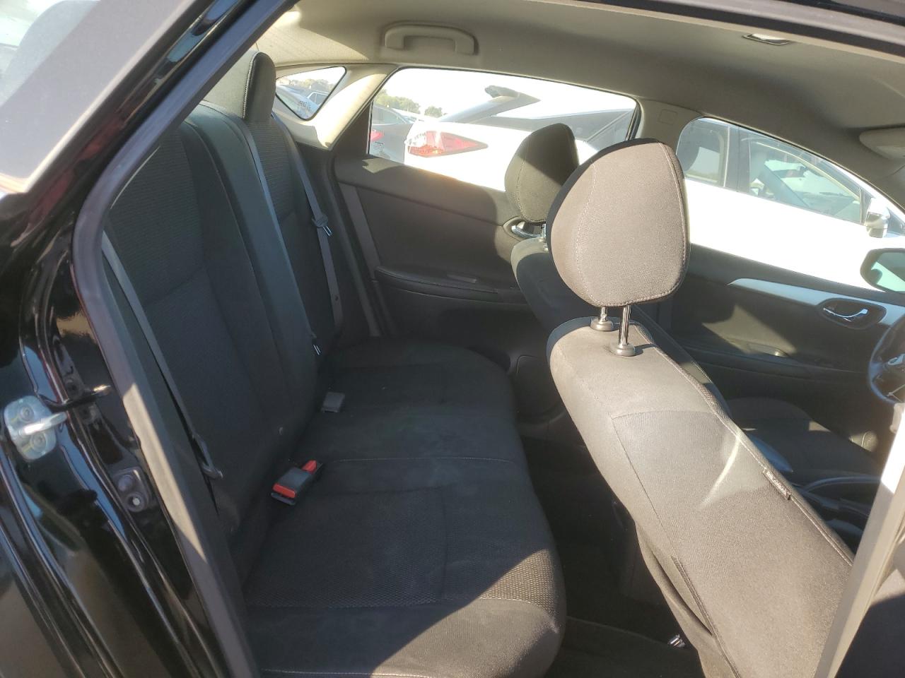 2019 NISSAN SENTRA S photo 28