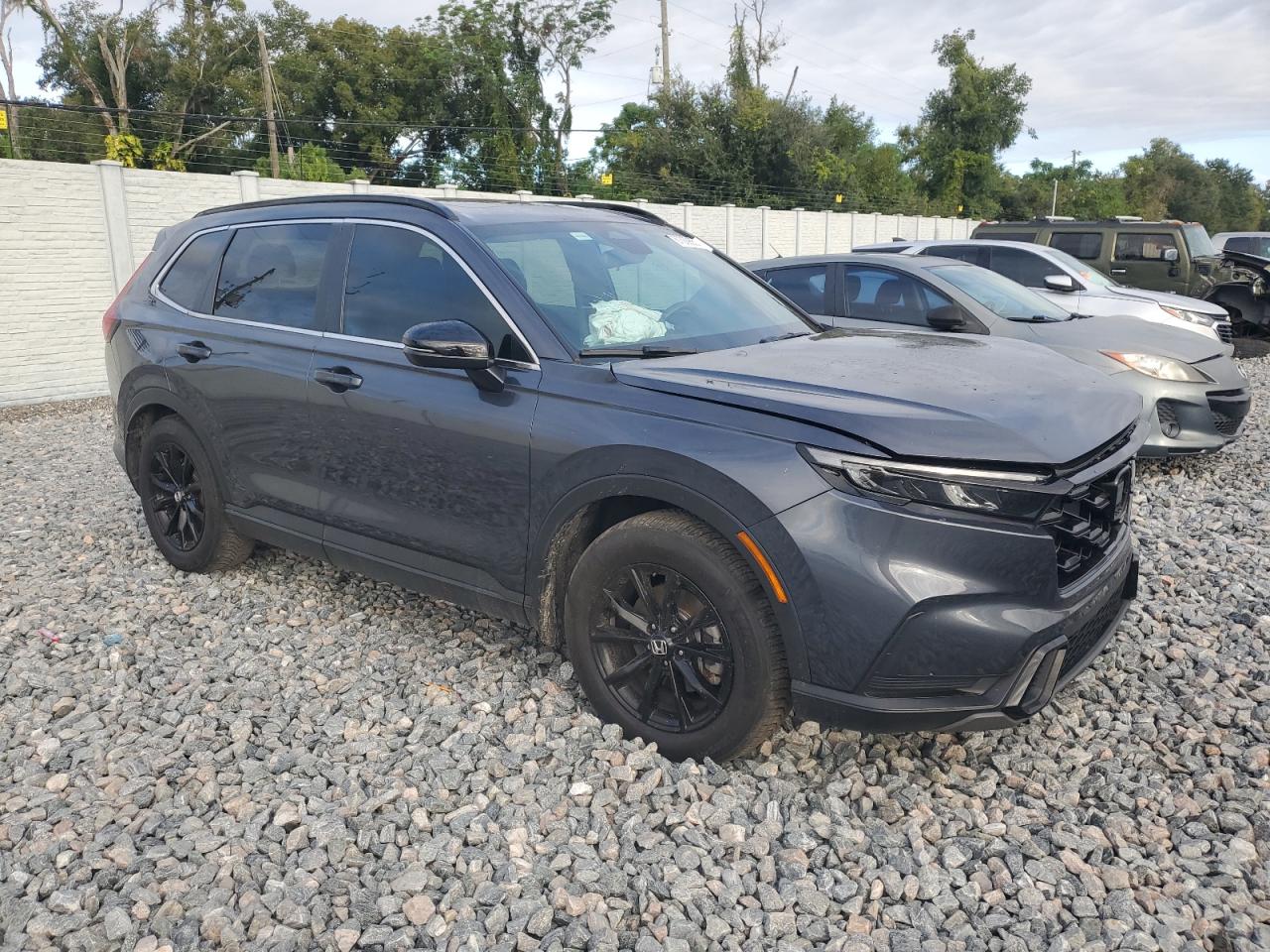 2024 HONDA CR-V SPORT photo 4