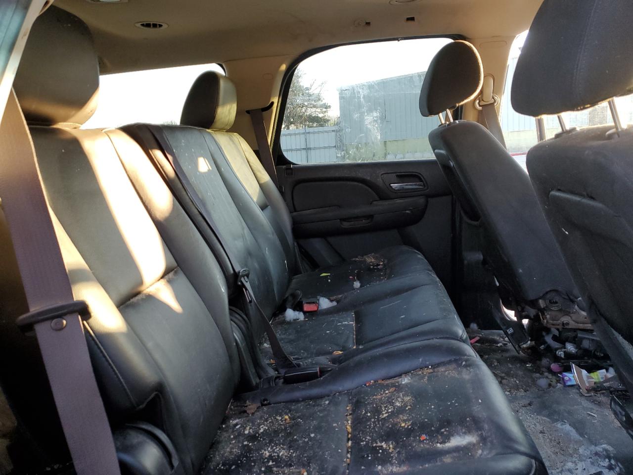 2011 CHEVROLET TAHOE SPECIAL photo 28