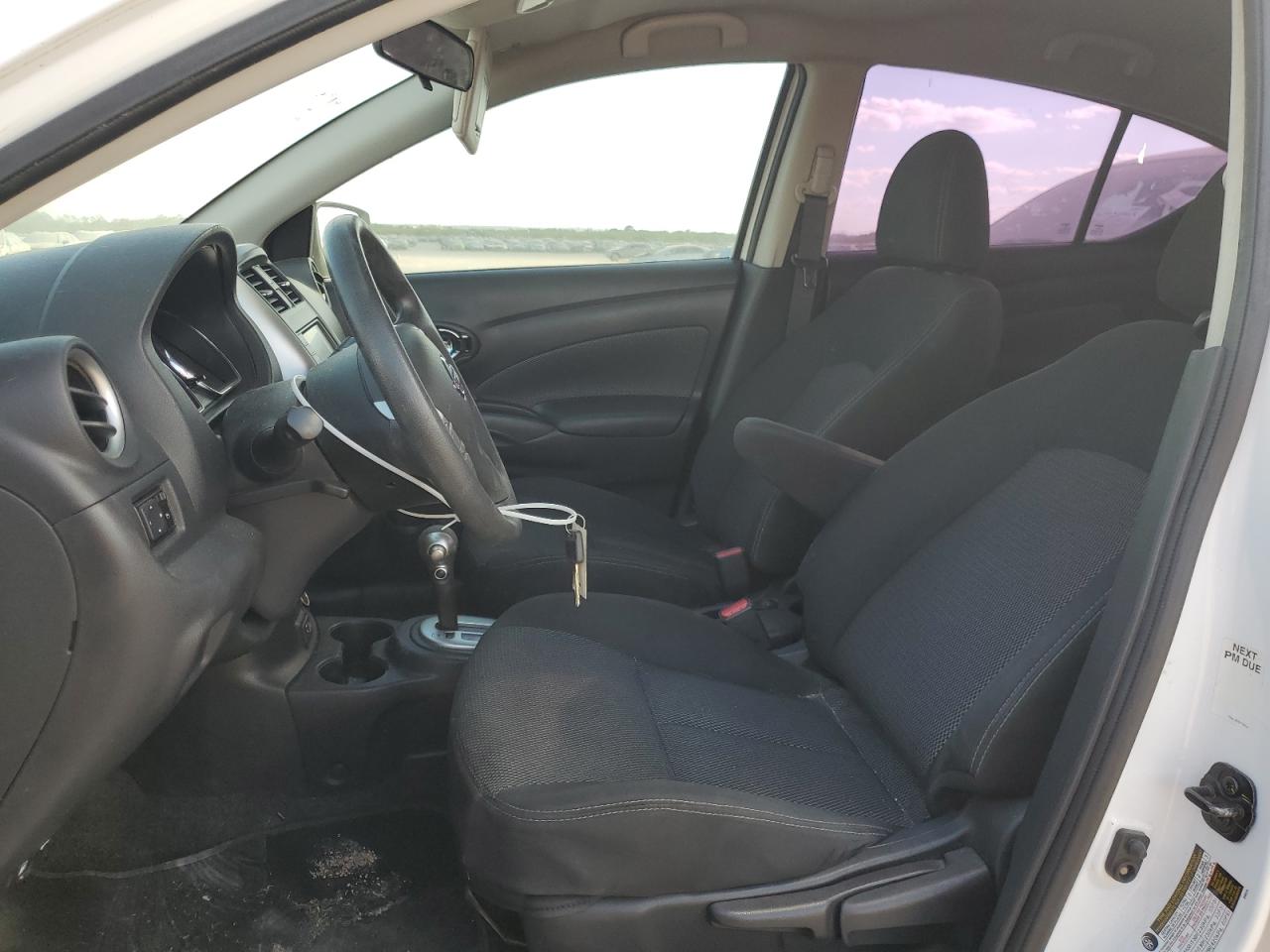 2019 NISSAN VERSA S photo 19