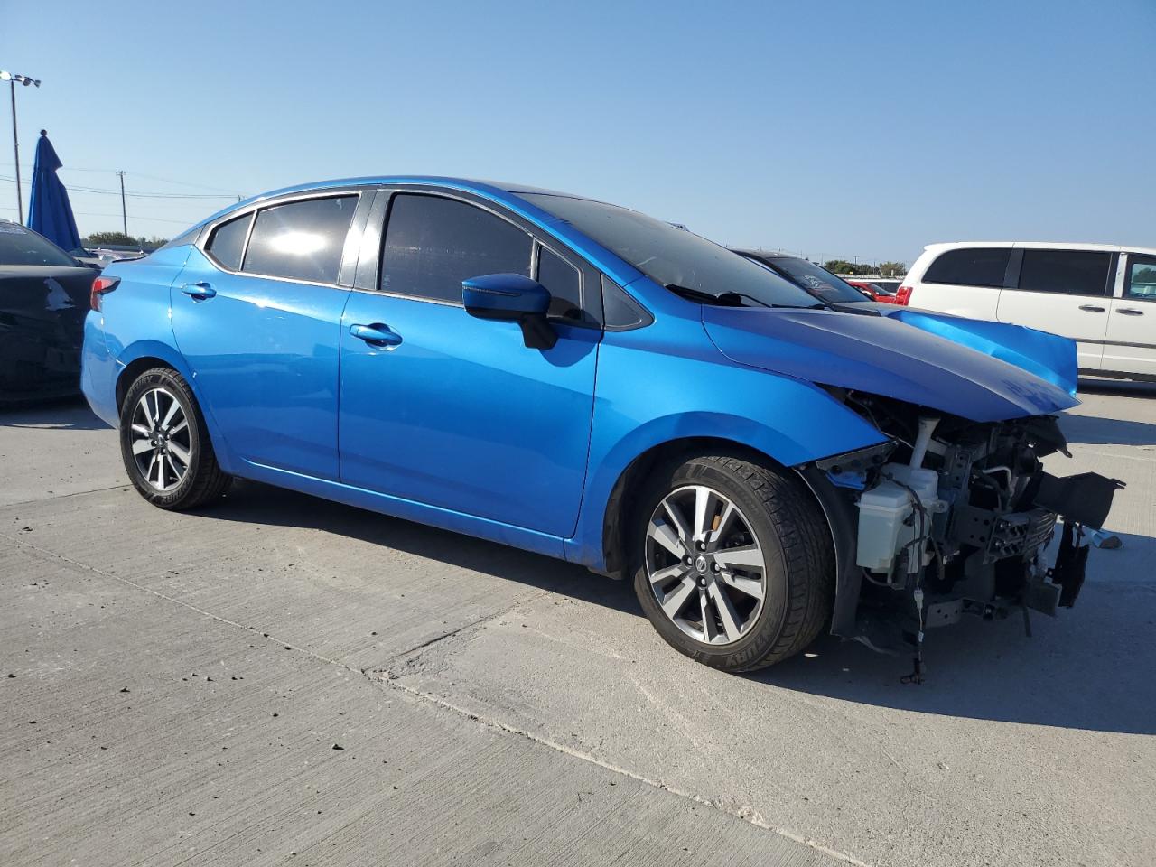 2021 NISSAN VERSA SV photo 10