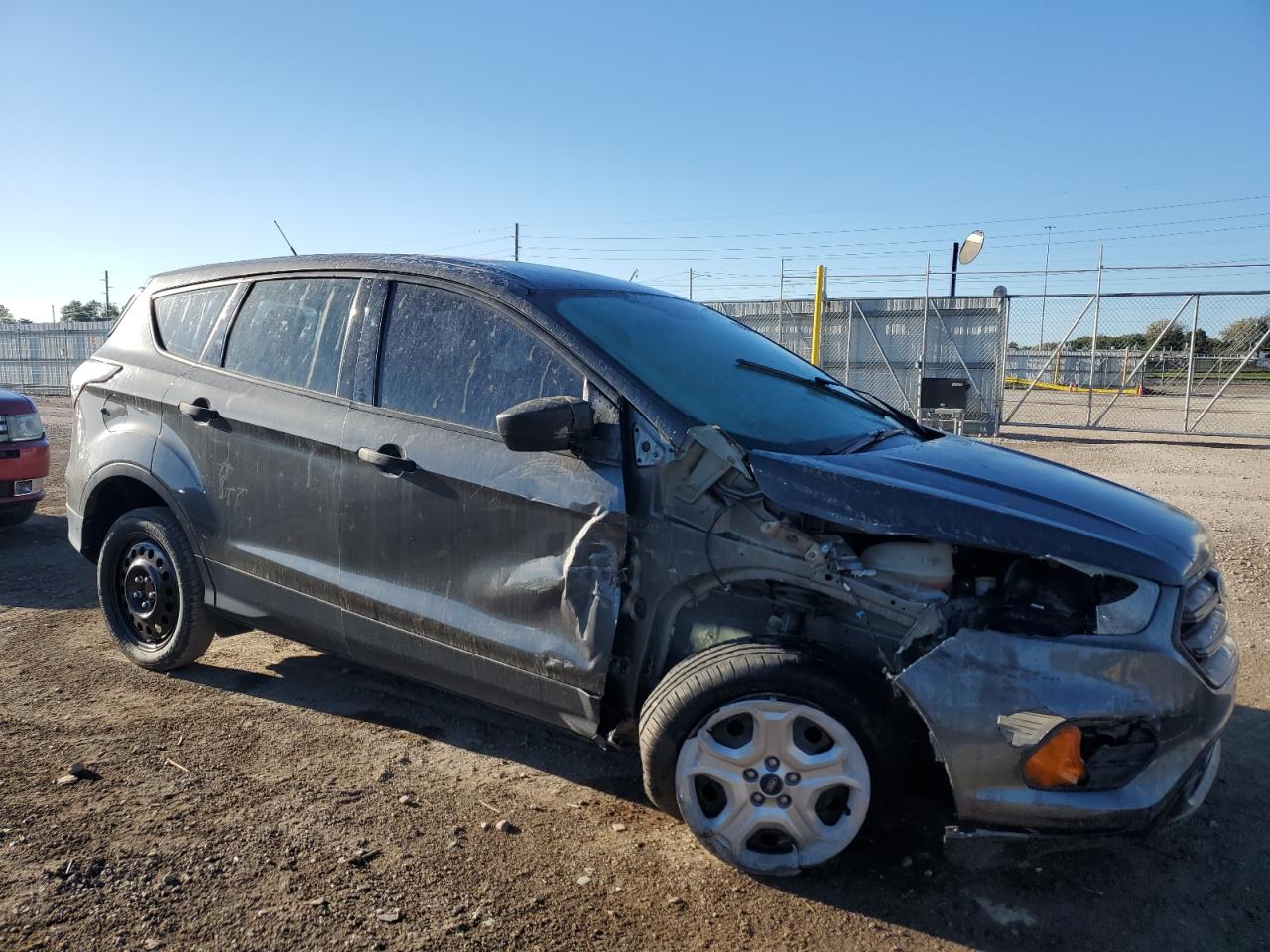 2018 FORD ESCAPE S photo 4