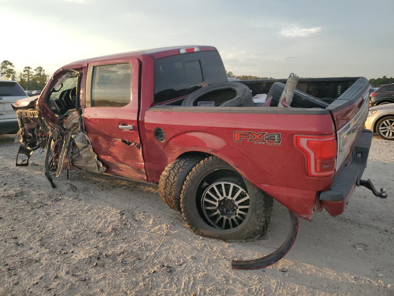 2015 FORD F150 SUPERCREW photo 3