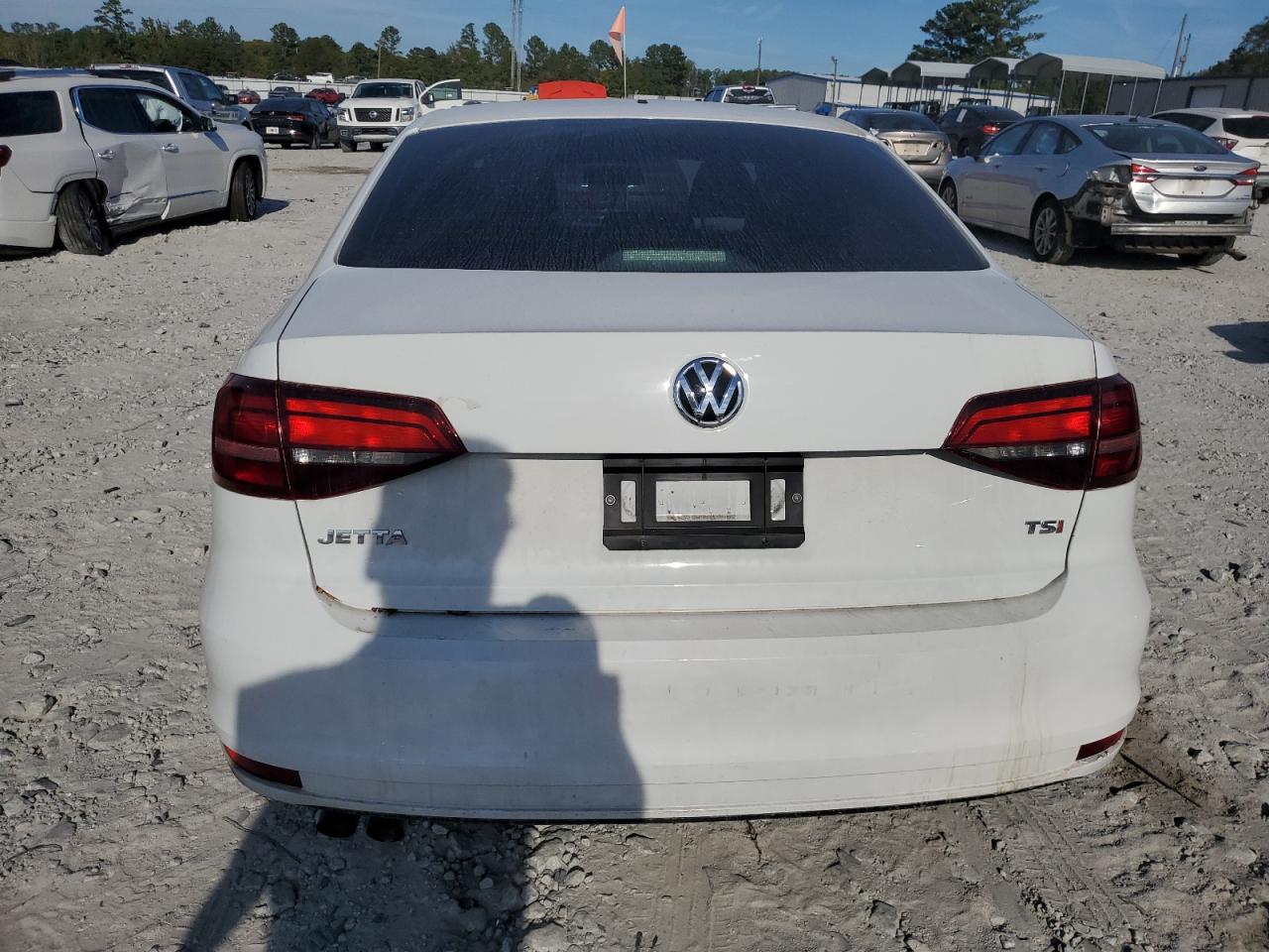 2016 VOLKSWAGEN JETTA S photo 11