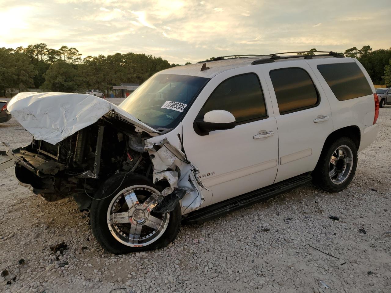 2011 CHEVROLET TAHOE