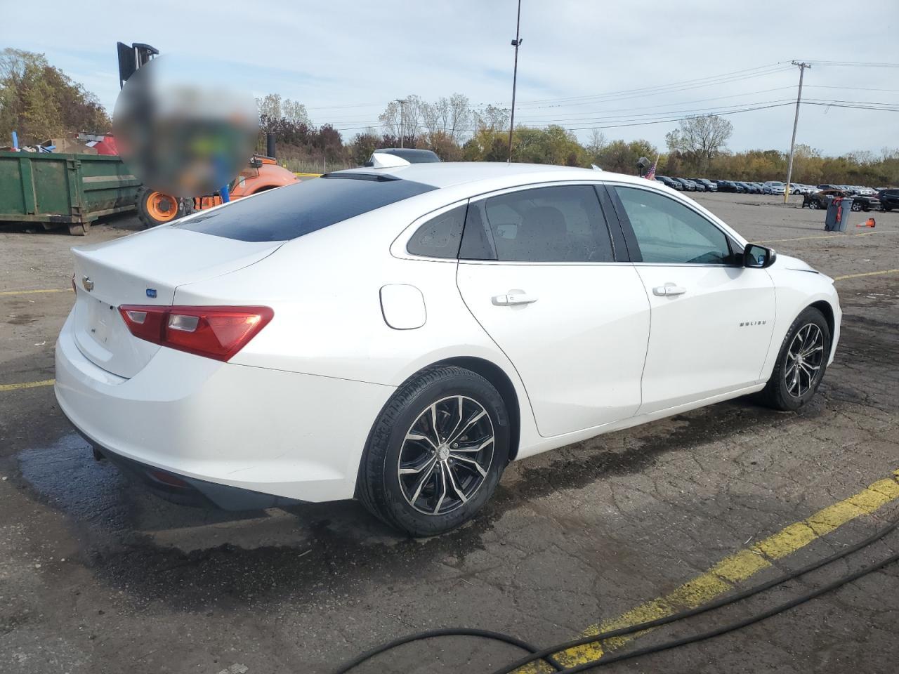 2017 CHEVROLET MALIBU HYBRID photo 7