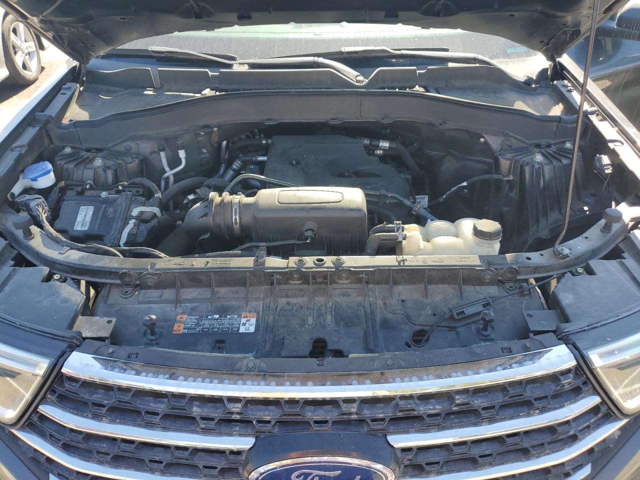 2020 FORD EXPLORER XLT photo 23