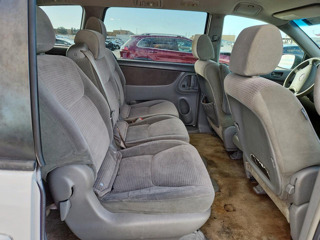 2006 TOYOTA SIENNA LE 8 PASSENGER photo 11