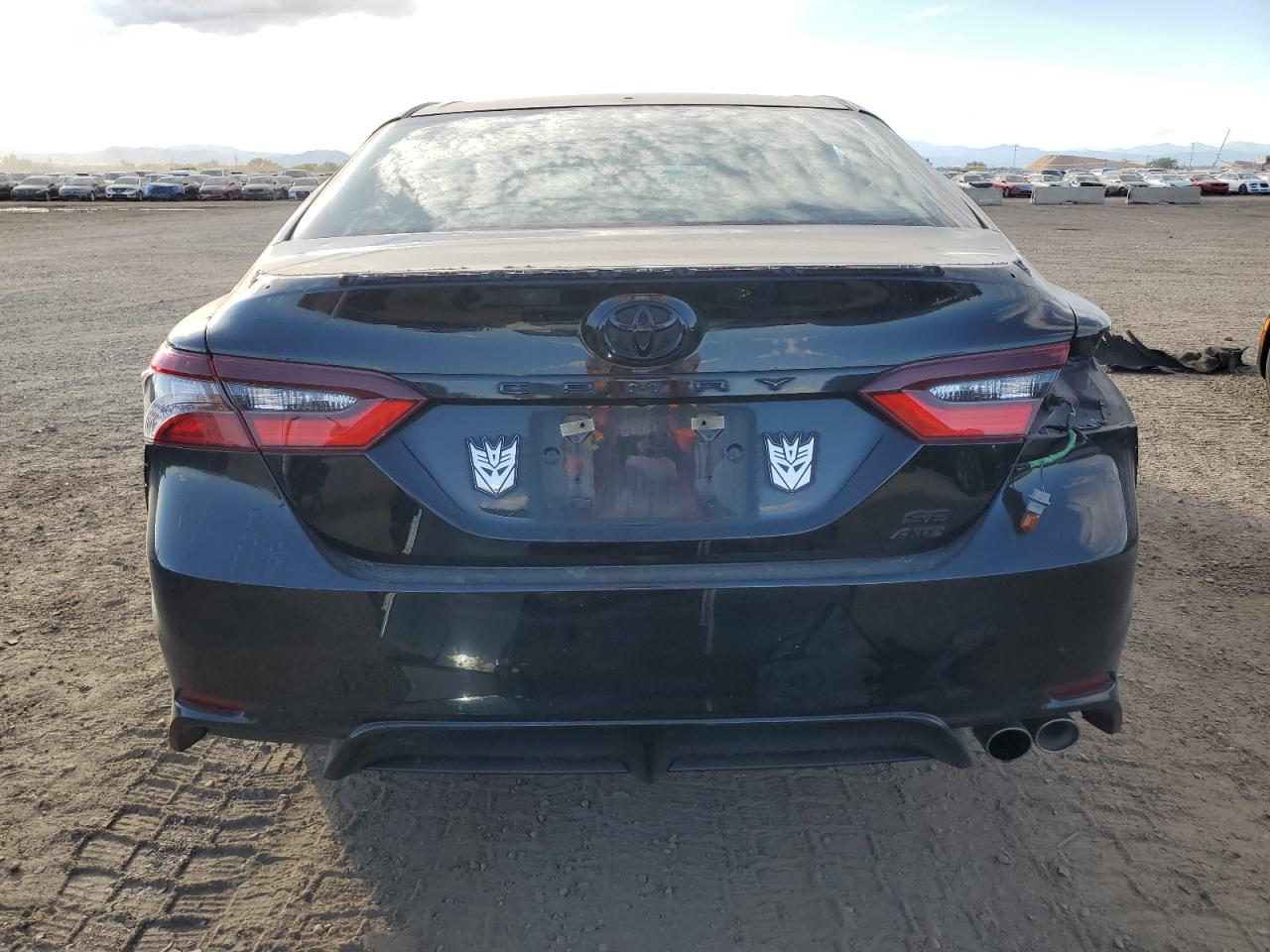 2022 TOYOTA CAMRY SE photo 11