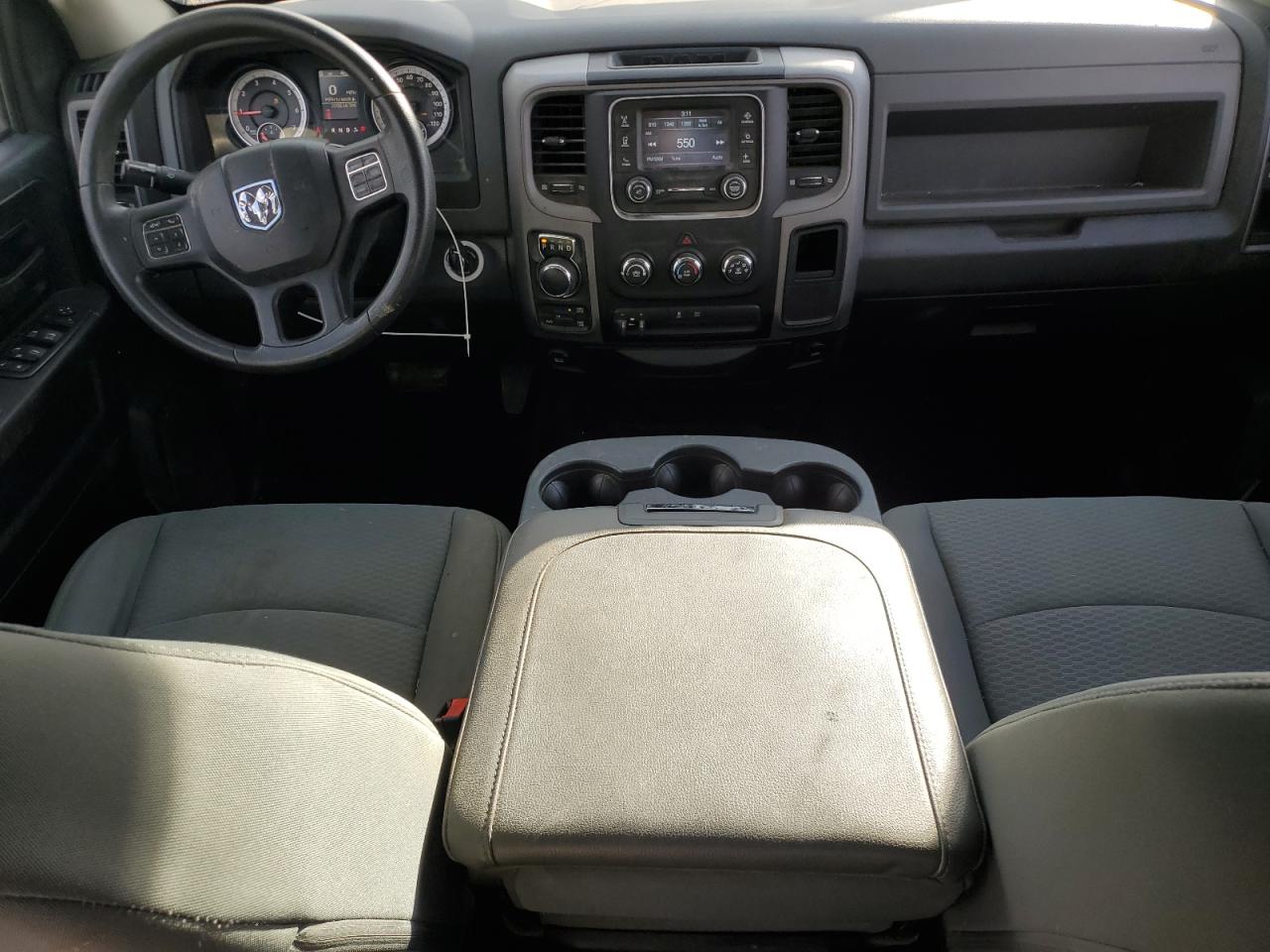 2014 RAM 1500 ST photo 15
