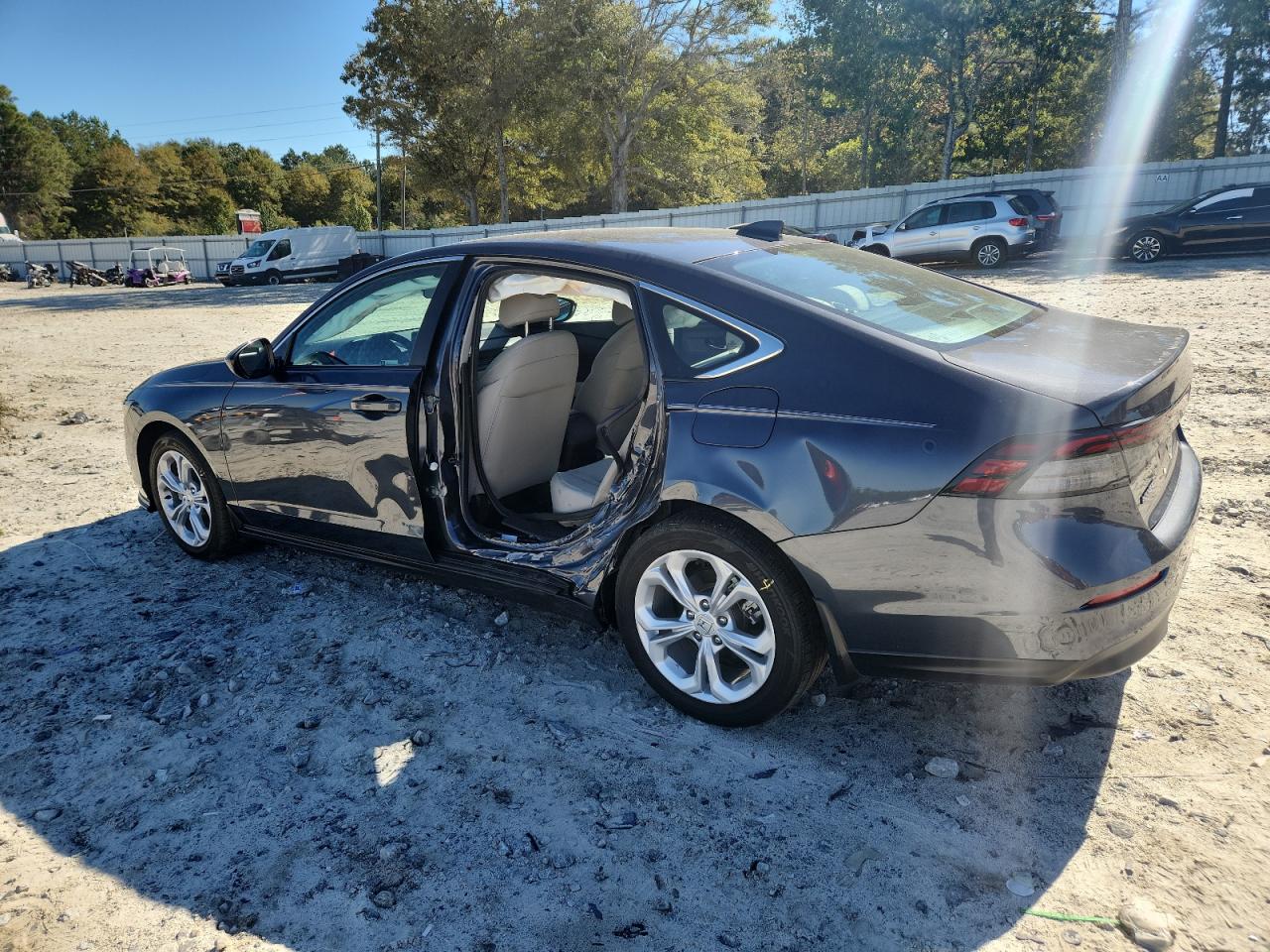 2024 HONDA ACCORD LX photo 4