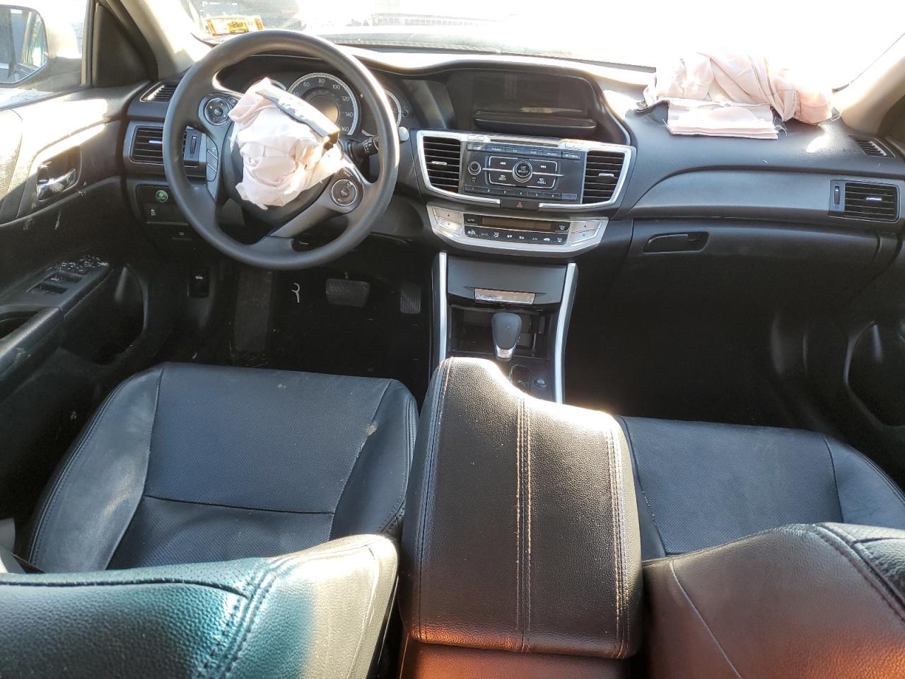 2014 HONDA ACCORD LX photo 22