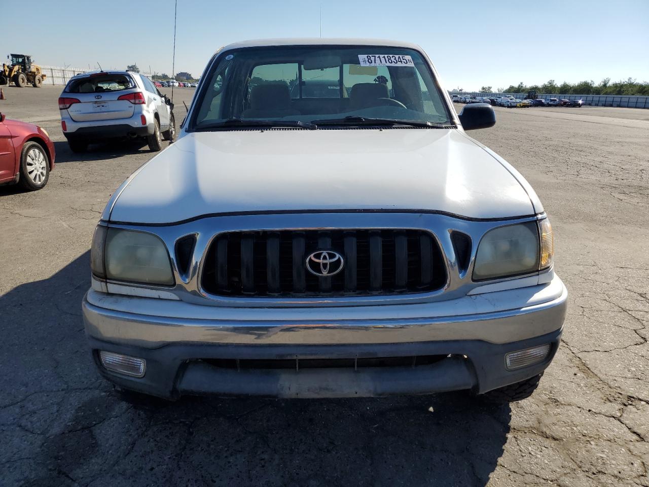 2001 TOYOTA TACOMA XTRACAB photo 9