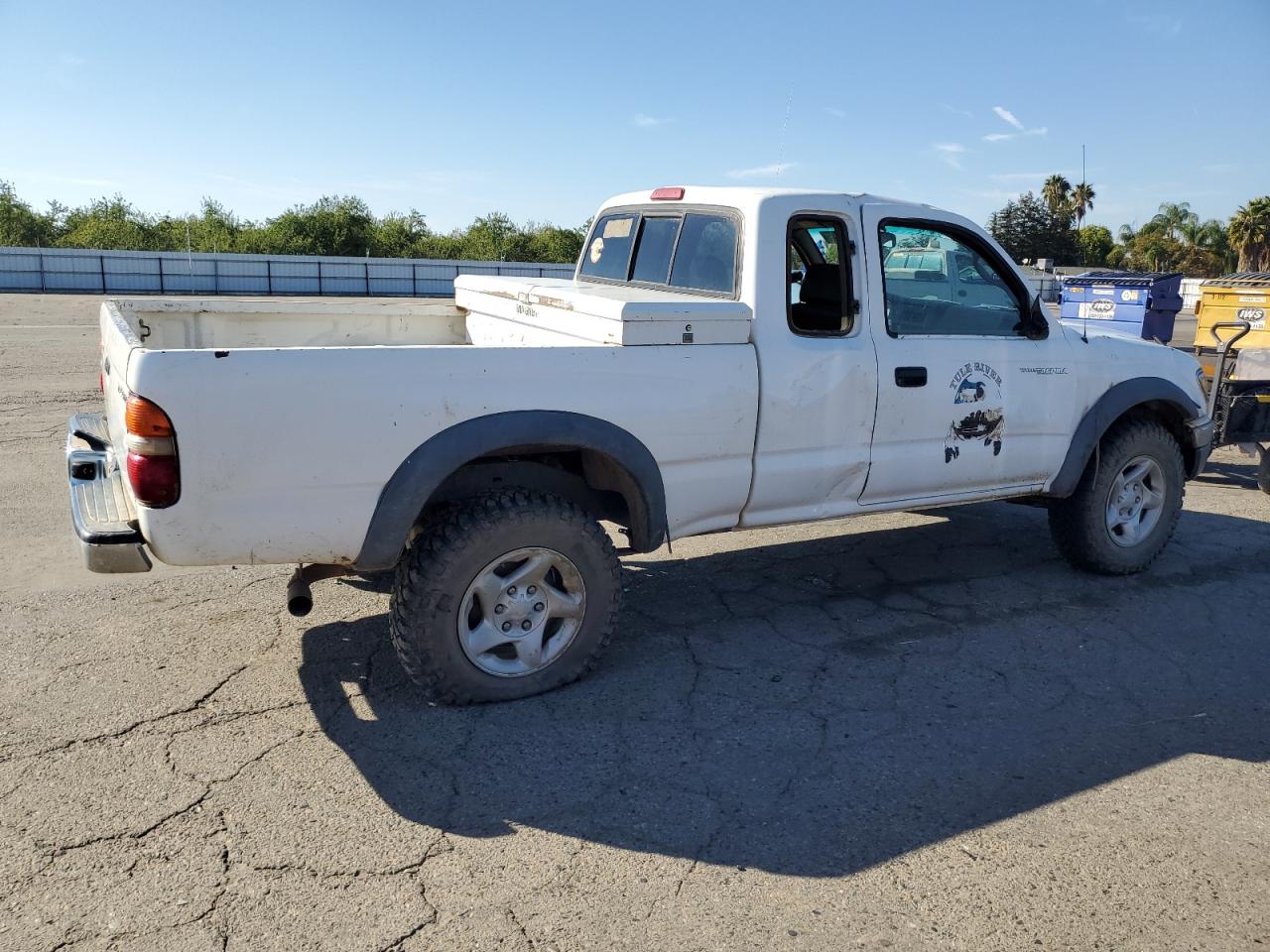 2001 TOYOTA TACOMA XTRACAB photo 5