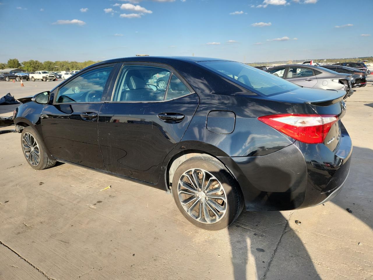 2016 TOYOTA COROLLA S PLUS photo 3