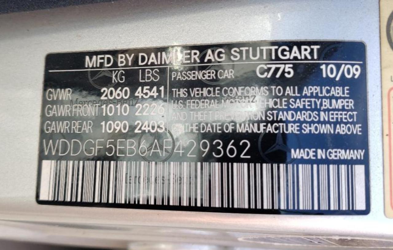 2010 MERCEDES-BENZ C 300 photo 23