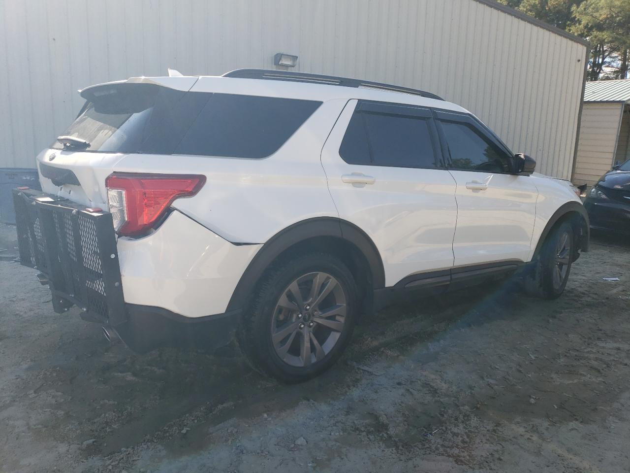 2021 FORD EXPLORER photo 3