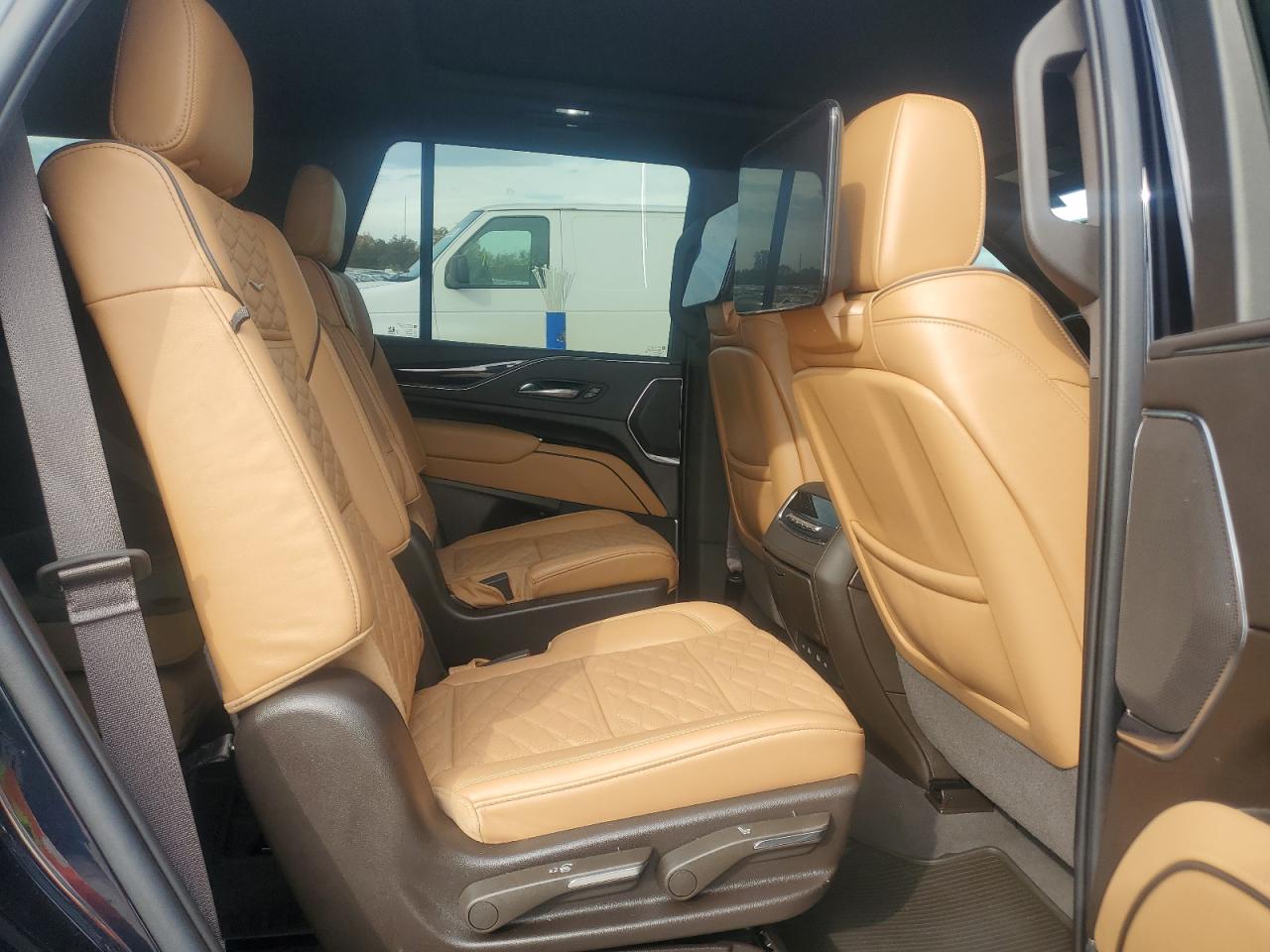 2022 CADILLAC ESCALADE SPORT photo 31