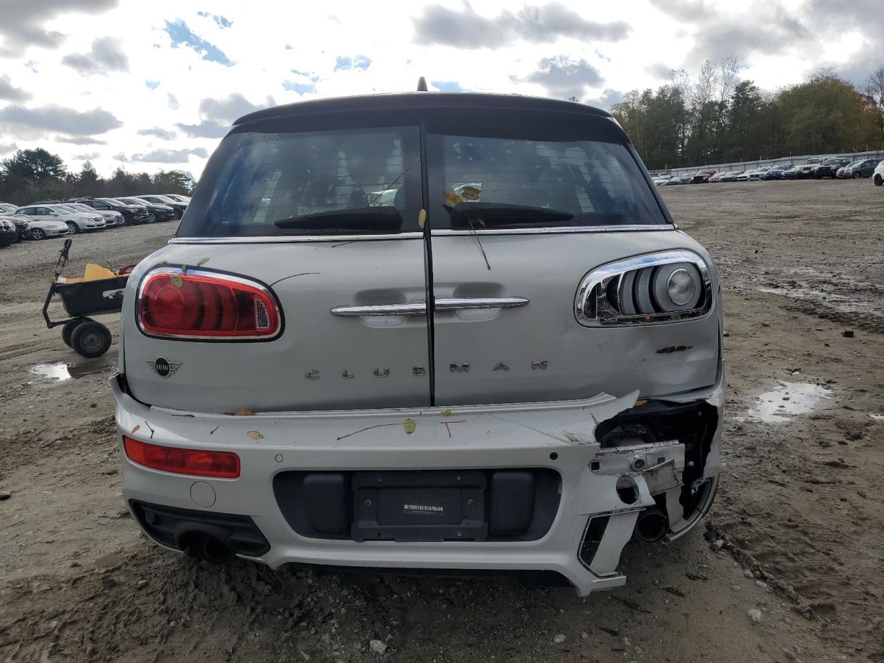 2019 MINI COOPER JCW CLUBMAN photo 6