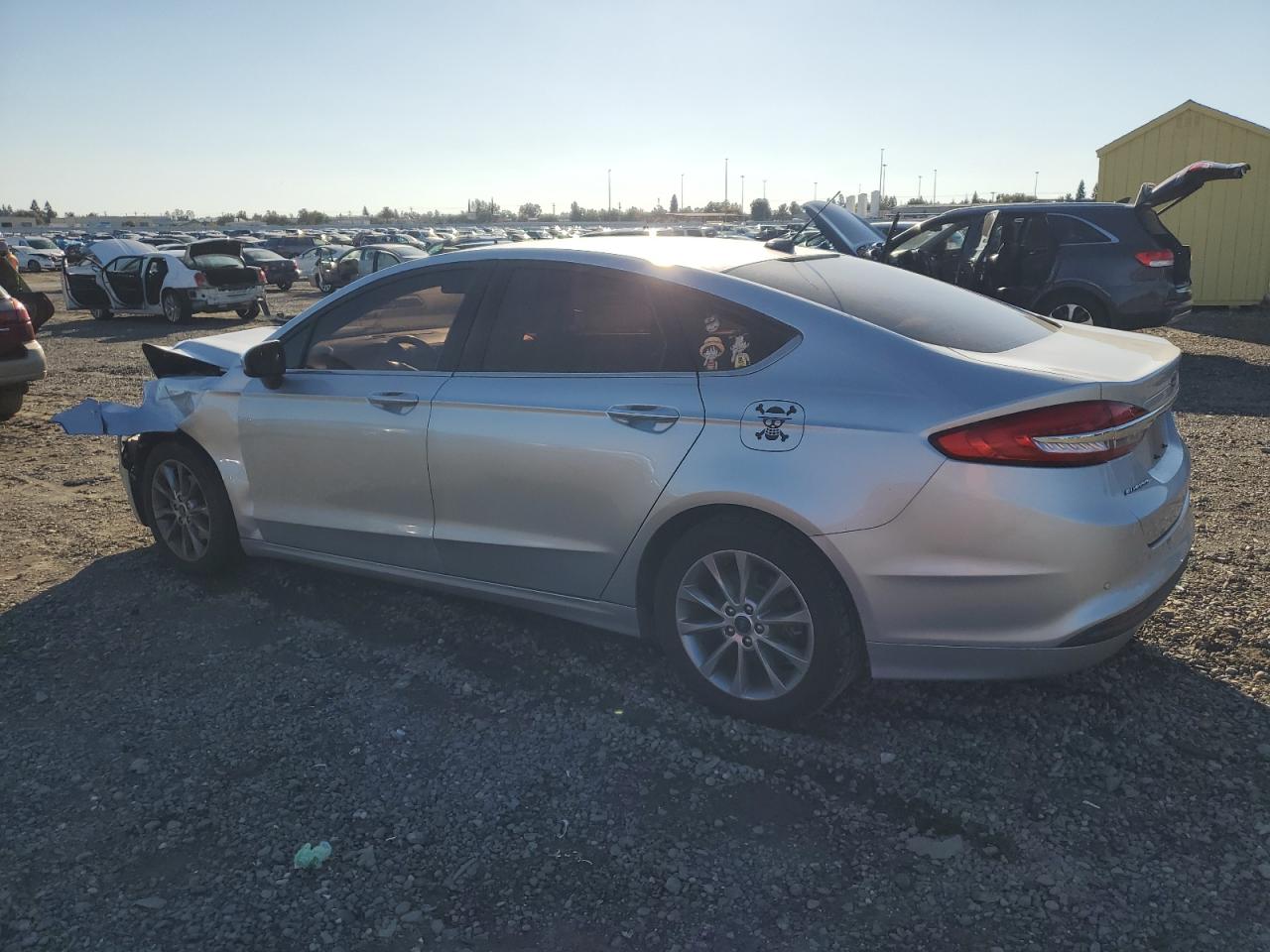 2017 FORD FUSION SE photo 2