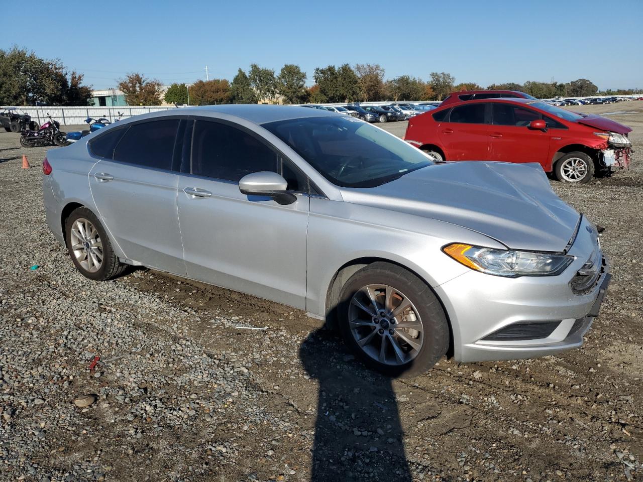 2017 FORD FUSION SE photo 4
