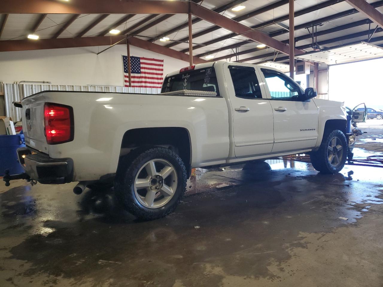 2015 CHEVROLET SILVERADO C1500 LT photo 5