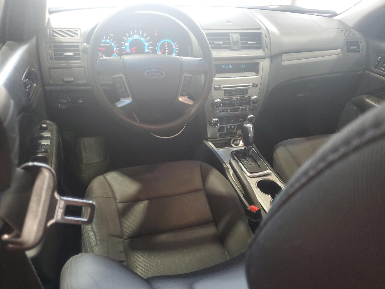 2012 FORD FUSION SE photo 8