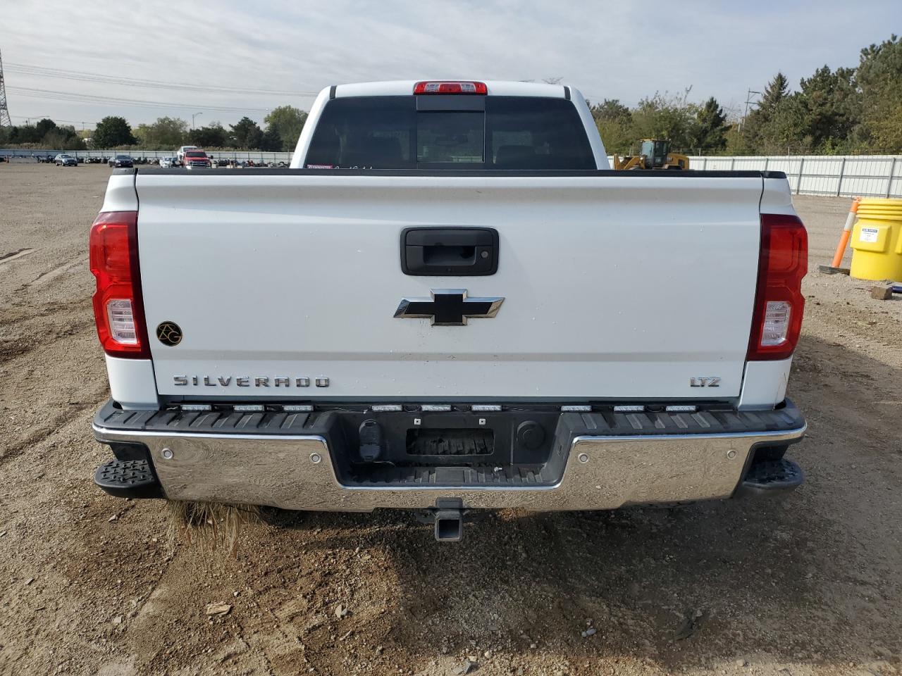 2017 CHEVROLET SILVERADO K1500 LTZ photo 11