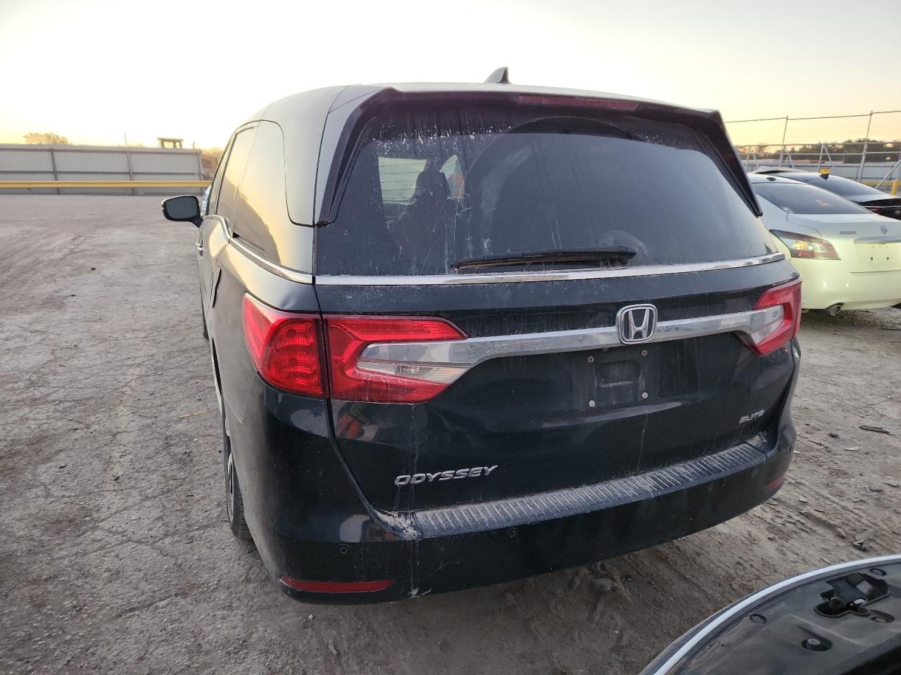 2019 HONDA ODYSSEY ELITE photo 11