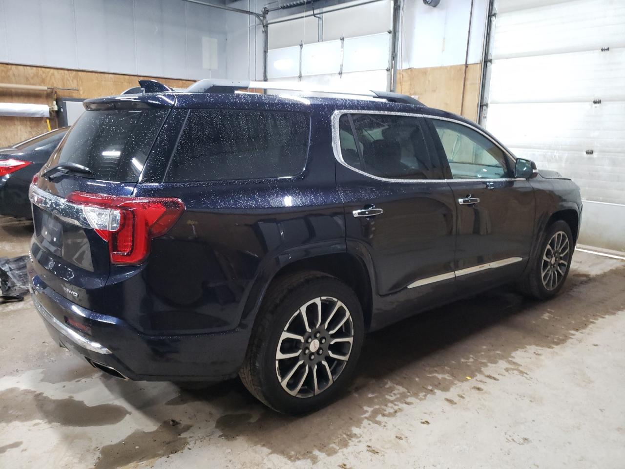 2021 GMC ACADIA DENALI photo 3