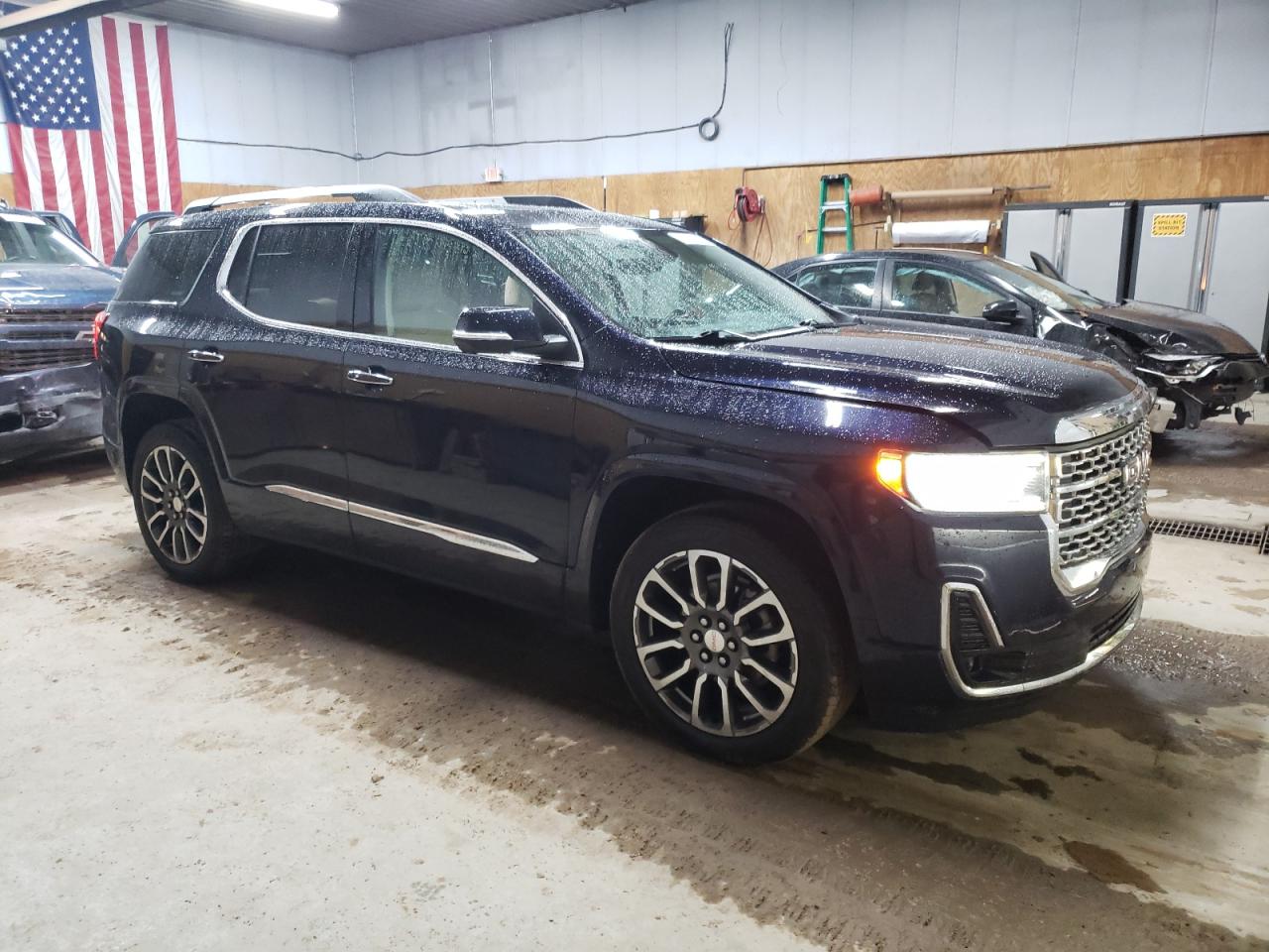 2021 GMC ACADIA DENALI photo 4
