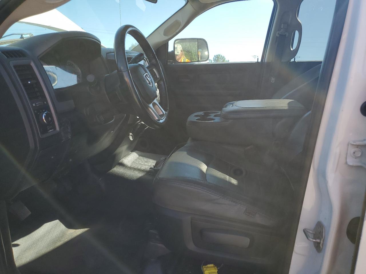 2018 RAM 3500 photo 13