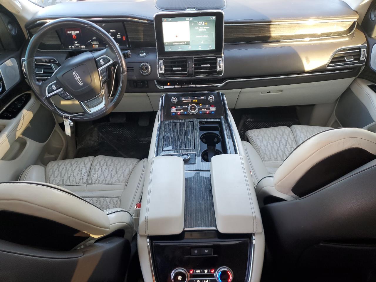 2020 LINCOLN NAVIGATOR L BLACK LABEL photo 15