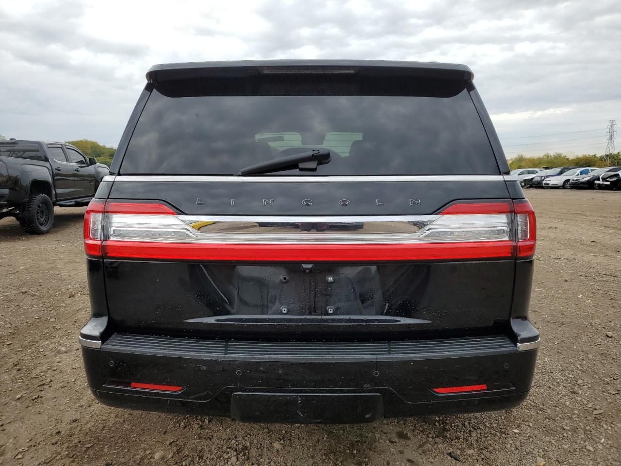 2020 LINCOLN NAVIGATOR L BLACK LABEL photo 11