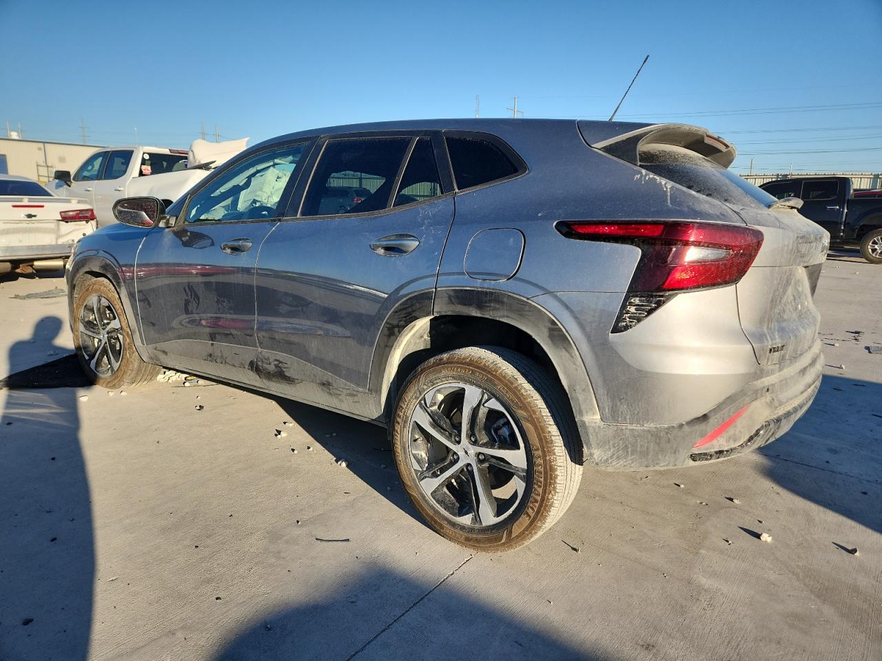 2025 CHEVROLET TRAX 1RS photo 4