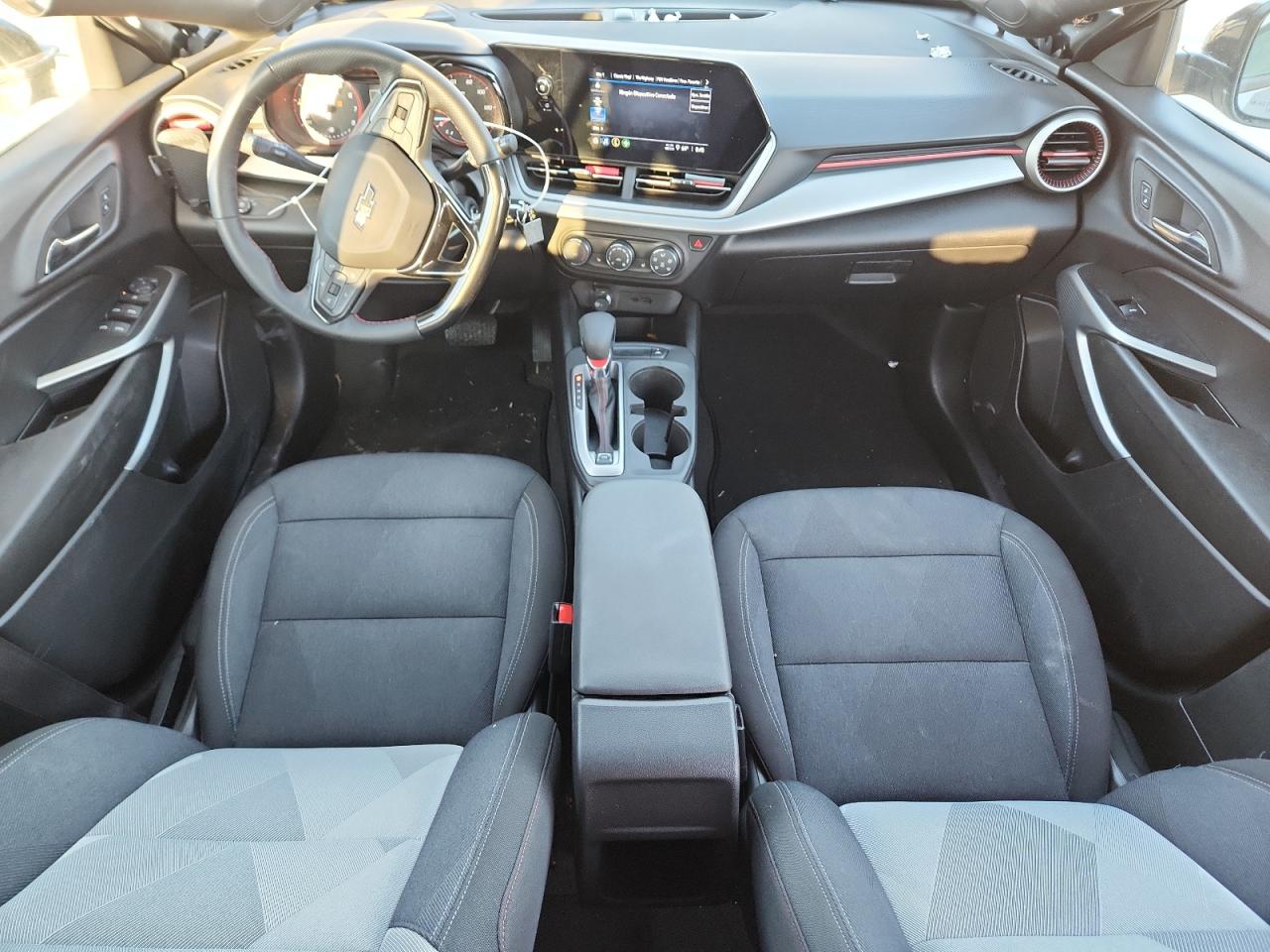 2025 CHEVROLET TRAX 1RS photo 22