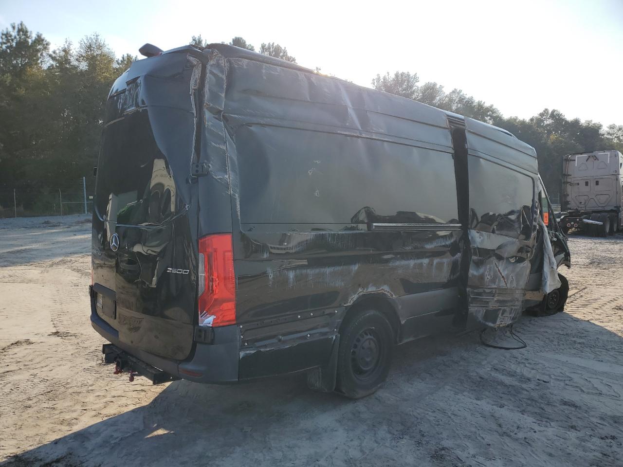 2023 MERCEDES-BENZ SPRINTER 2500 photo 3