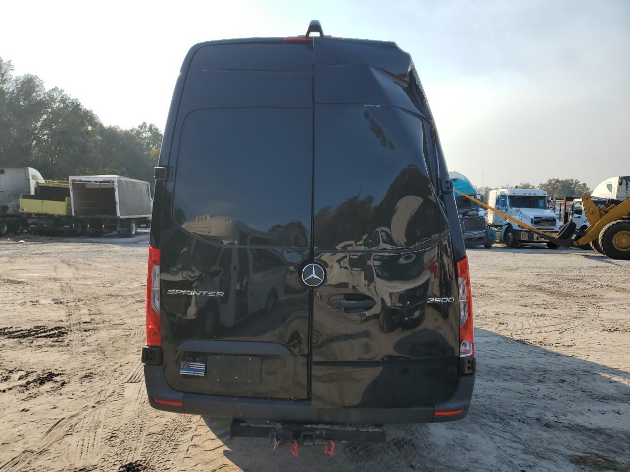 2023 MERCEDES-BENZ SPRINTER 2500 photo 6