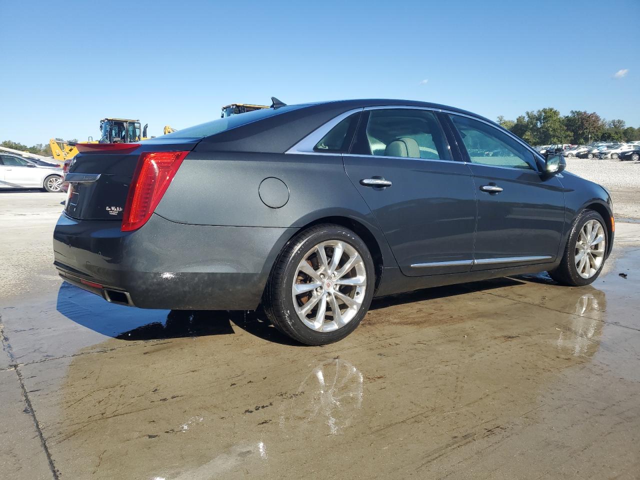 2013 CADILLAC XTS LUXURY COLLECTION photo 3