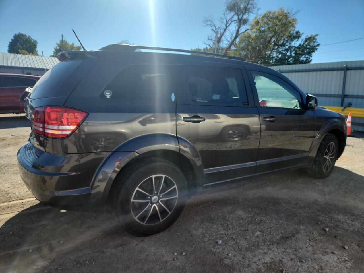 2018 DODGE JOURNEY SE photo 5