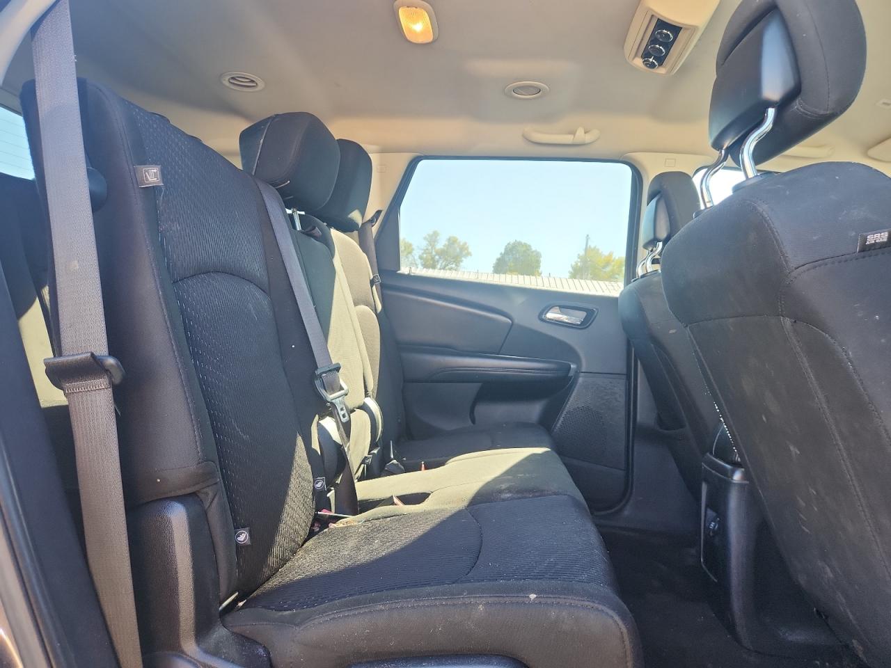 2018 DODGE JOURNEY SE photo 21