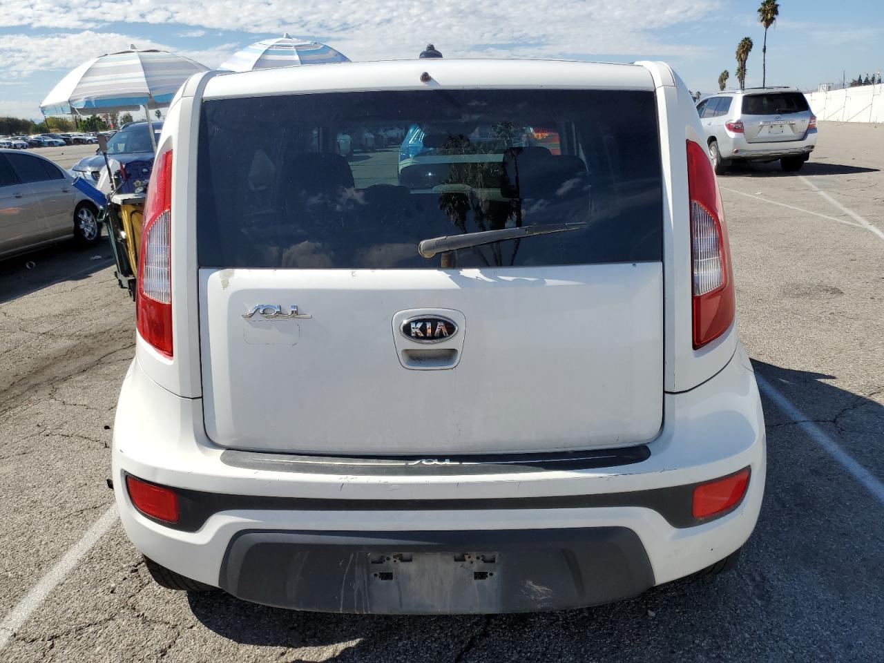 2012 KIA SOUL photo 16