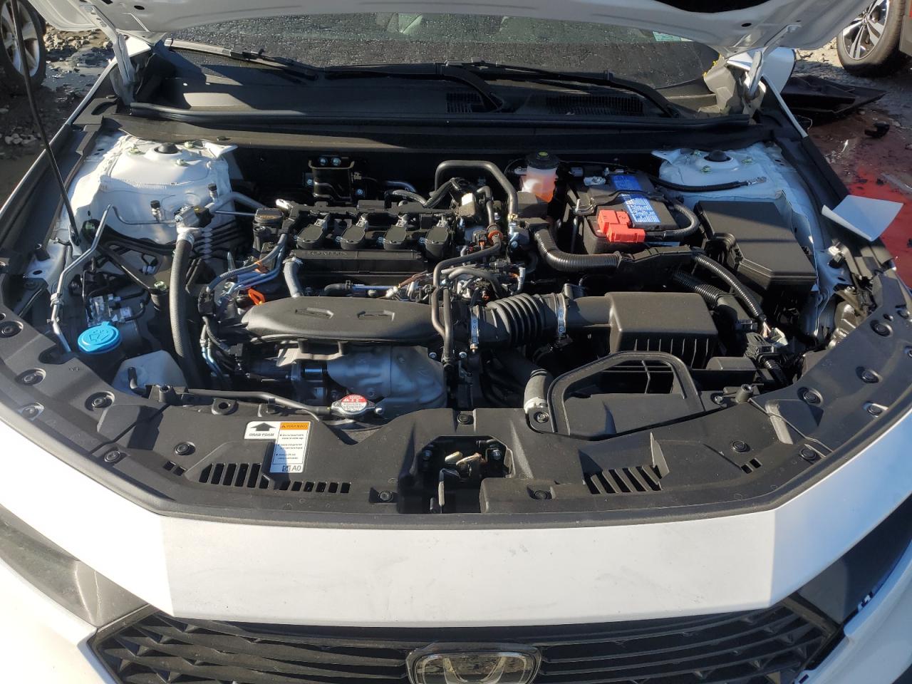 2025 HONDA ACCORD LX photo 11