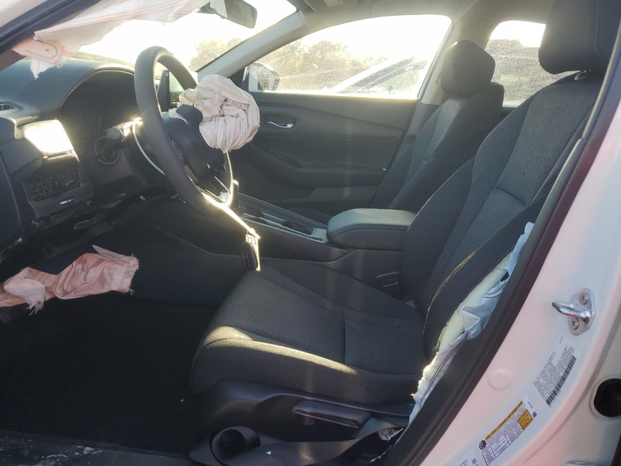 2025 HONDA ACCORD LX photo 7