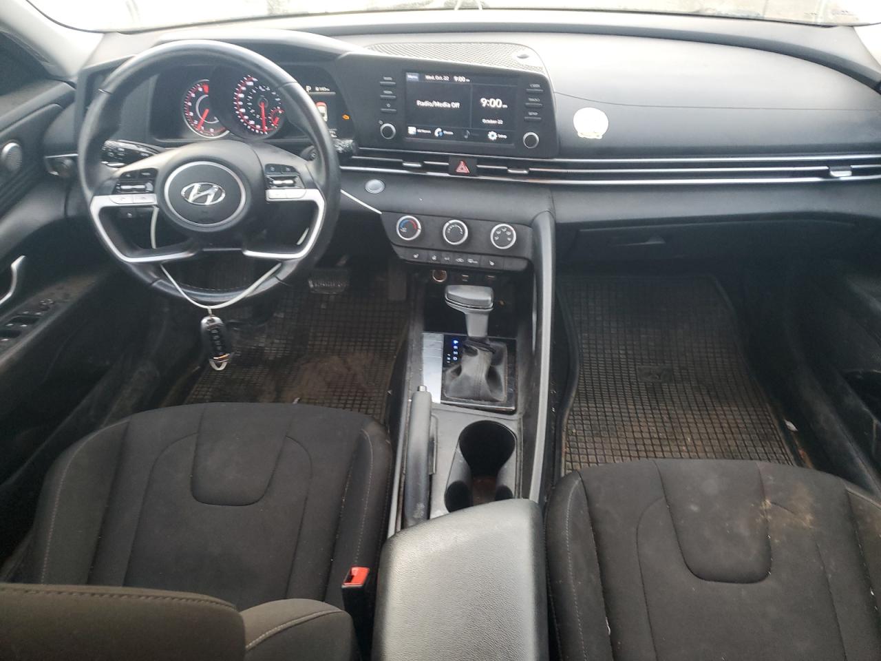2021 HYUNDAI ELANTRA SEL photo 22