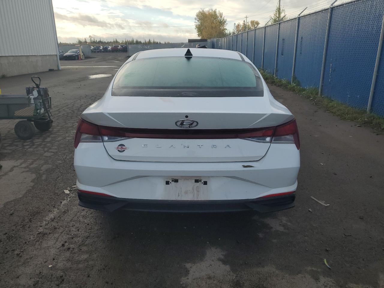 2021 HYUNDAI ELANTRA SEL photo 16