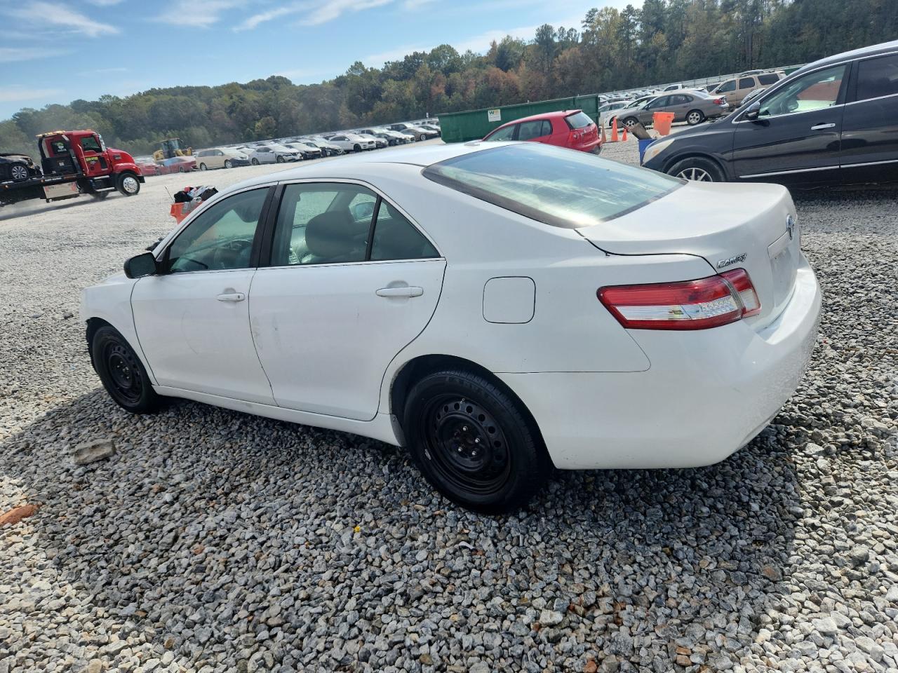 2010 TOYOTA CAMRY LE photo 2