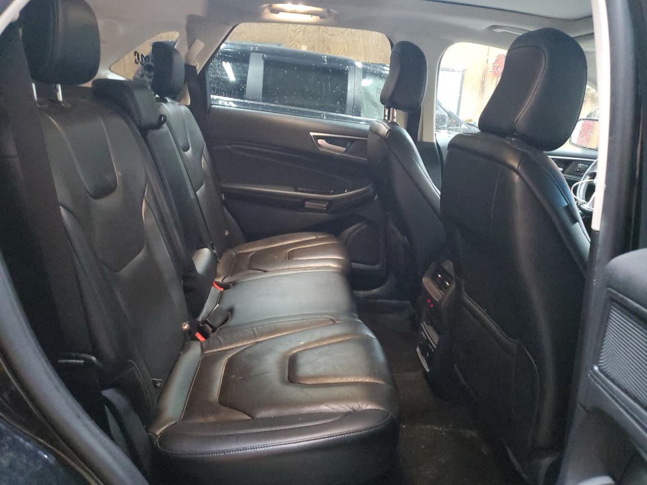 2020 FORD EDGE TITANIUM photo 21